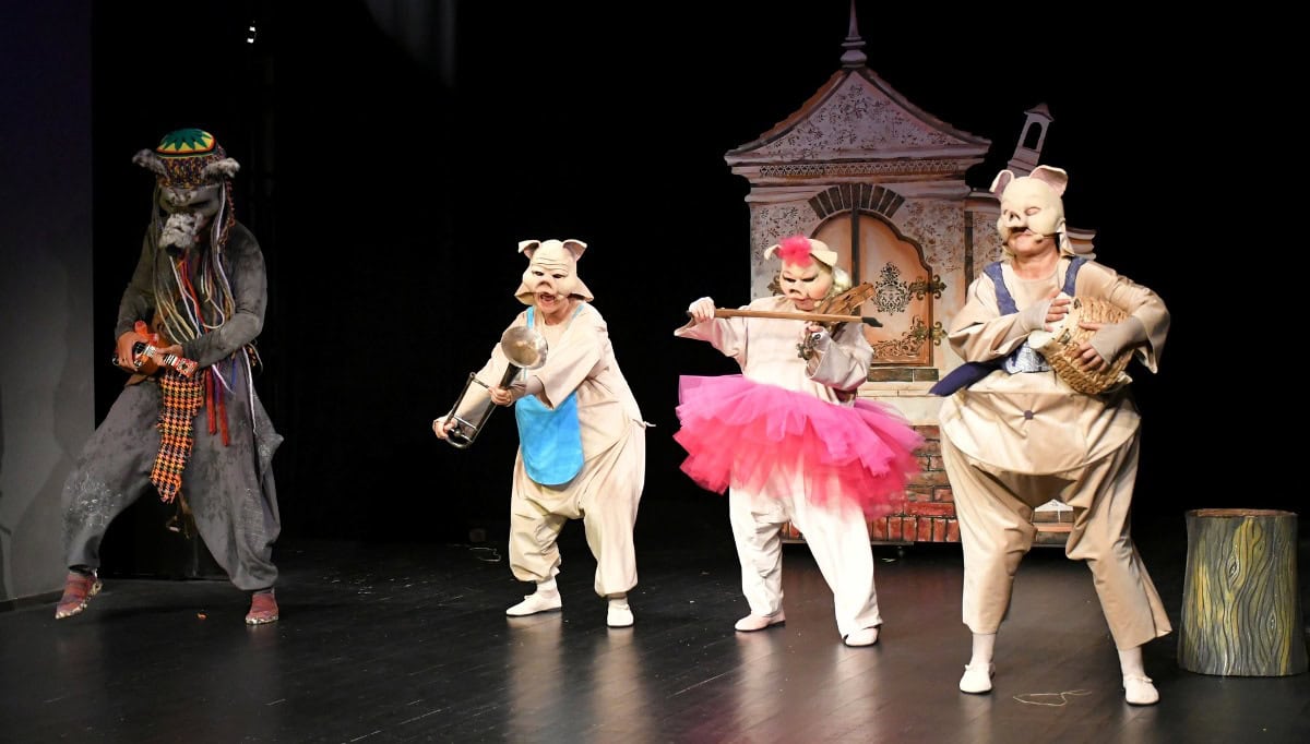 teatrul de păpuși „prichindel” din alba iulia participă la festivalul