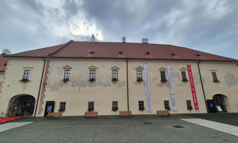 25 octombrie: lansarea cărții „principii transilvaniei”, de teréz oborni, la