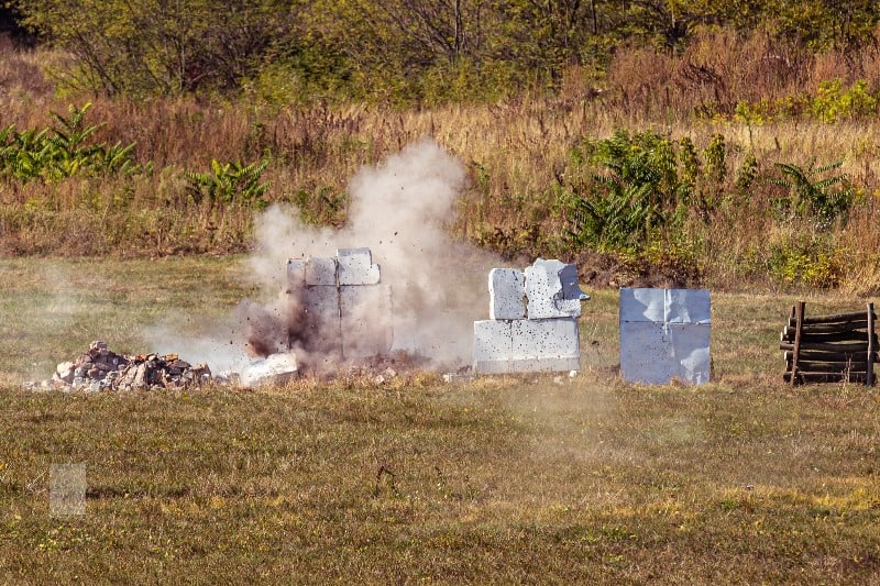 31 octombrie – 7 noiembrie: trageri și distrugeri cu material