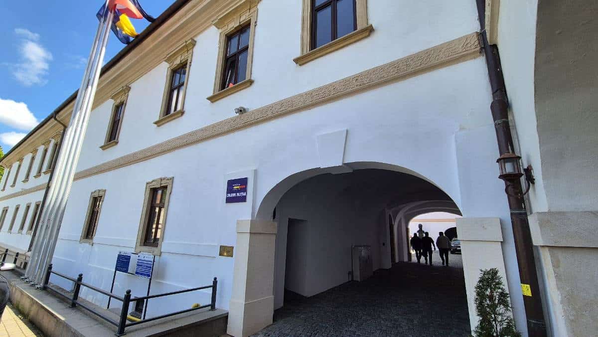 evenimentul „dedicați binelui – gala profesioniștilor din serviciile sociale”, amânat