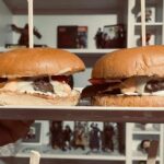 utilizarea termenilor de „friptură”, „cârnat” sau „hamburger” pentru produsele vegetale,