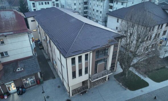 foto: casa de cultură „avram iancu” din câmpeni, inaugurată după