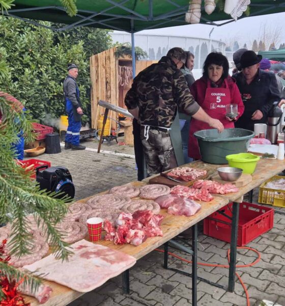 live video „crăciun ca n alba”. competiție de preparat produse tradiționale din