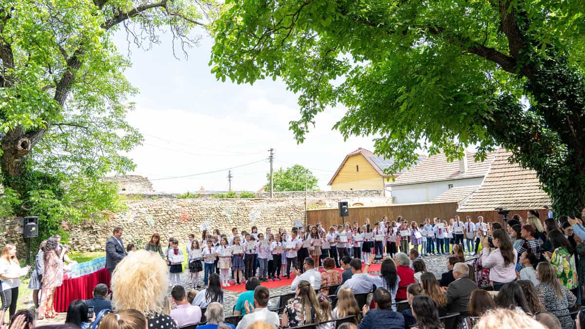 concursul de lectură pentru clasele i iv „laudă semințelor, celor de